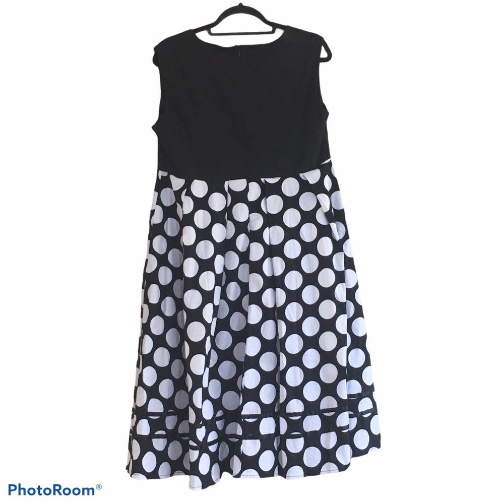 VINTAGE Style Blk & White Polka Dot Tea Dress - Picture 5 of 7
